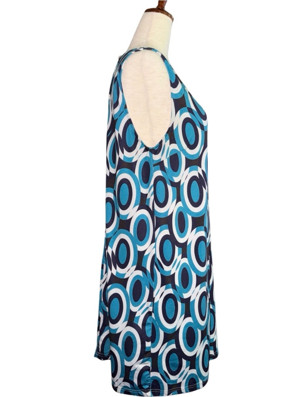 Mod Shift Dress Blue Geometric Print
Sleeveless Retro Office Maximalist - Picture 6 of 10